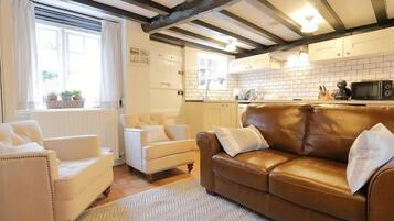 Cottage | Living room | TV, DVD player