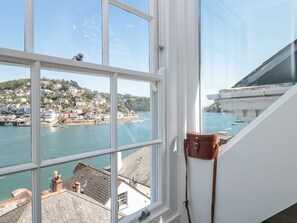 Cottage | Interior - Kings View (Dartmouth)