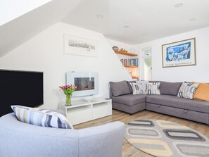 Cottage | Living area | TV - Kings View (Dartmouth)