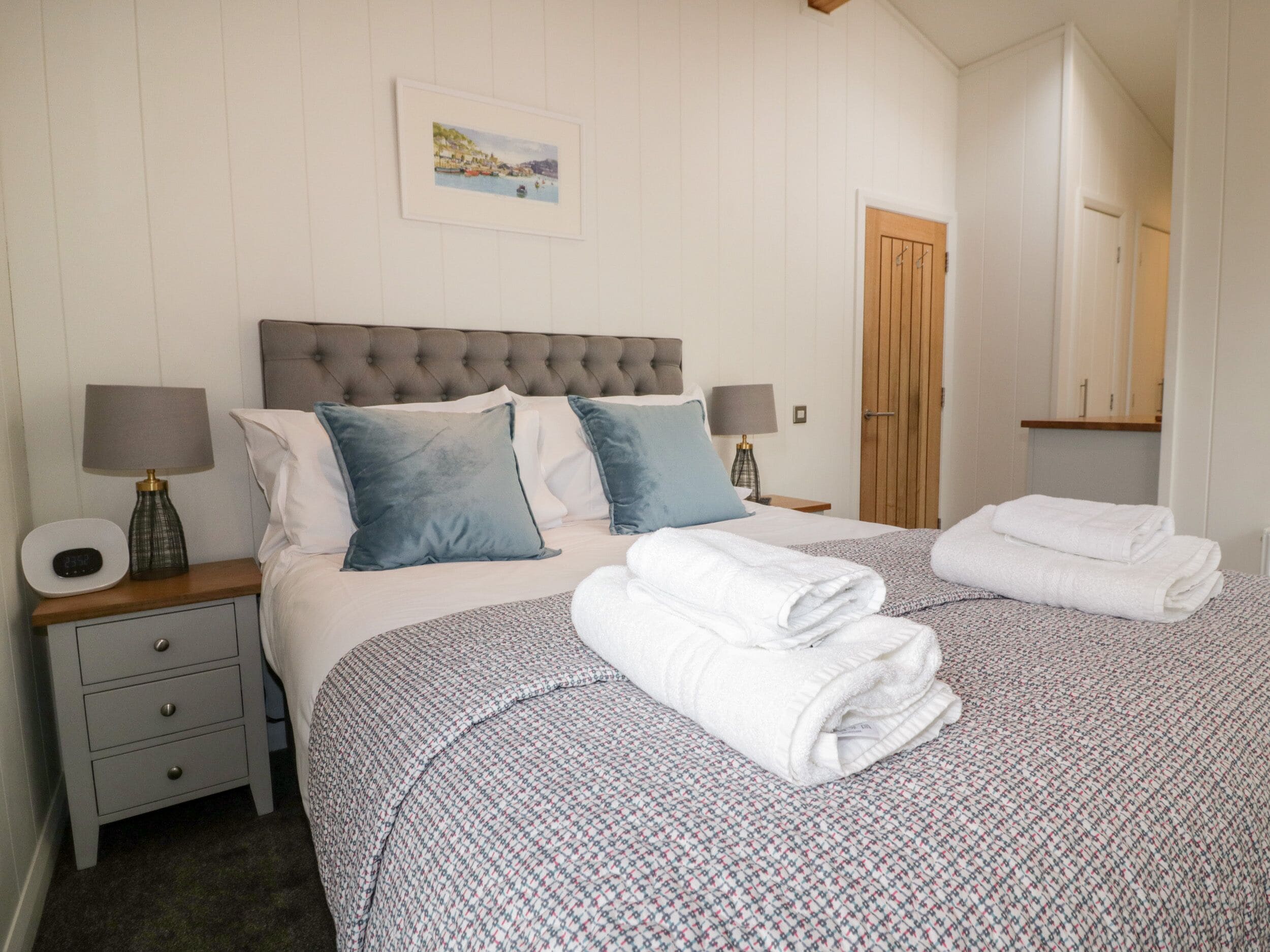 Cottage | 2 bedrooms, individually decorated, individually furnished, free WiFi