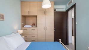 Villa, 4 chambres, piscine privée | 4 chambres, espace de travail pour ordinateur portable