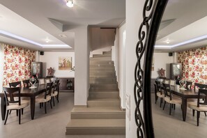 Staircase - Beautiful Pool Villa for Relaxing Family Holidays (Chania)