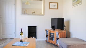 Cottage | Living area
