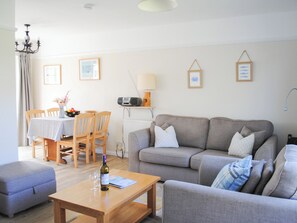Cottage | Living area - Bankside (Kingsbridge)