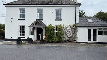 Cottage | Exterior
