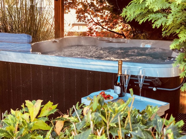 Cottage | Interior - Penlaurel (Launceston)