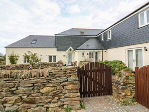 Front of property - Sorrel Cottage (Padstow)