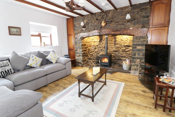 Cottage | Interior
