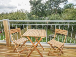 Cottage | Property grounds