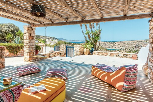 Ailouros guest house