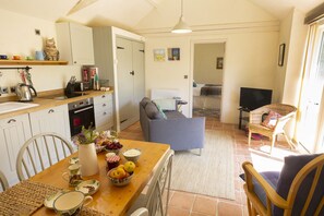 Interior - Rural retreat in the grounds of West Stow Hall (Bury Saint Edmunds)