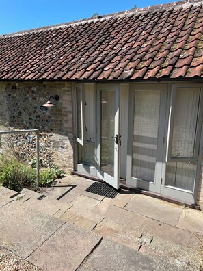 Exterior detail - Rural retreat in the grounds of West Stow Hall (Bury Saint Edmunds)