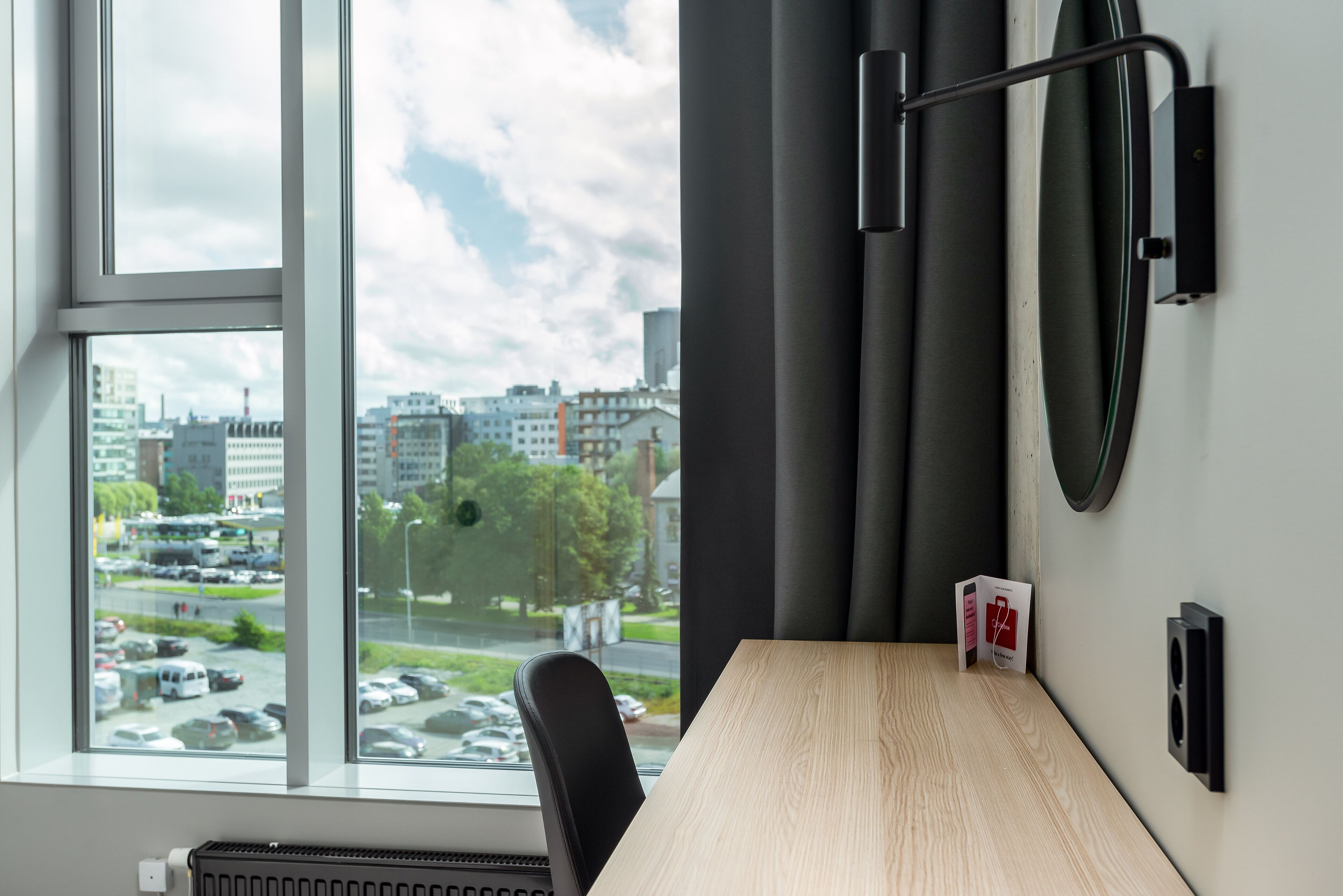 single room | 1 bedroom, individually decorated, individually furnished, desk