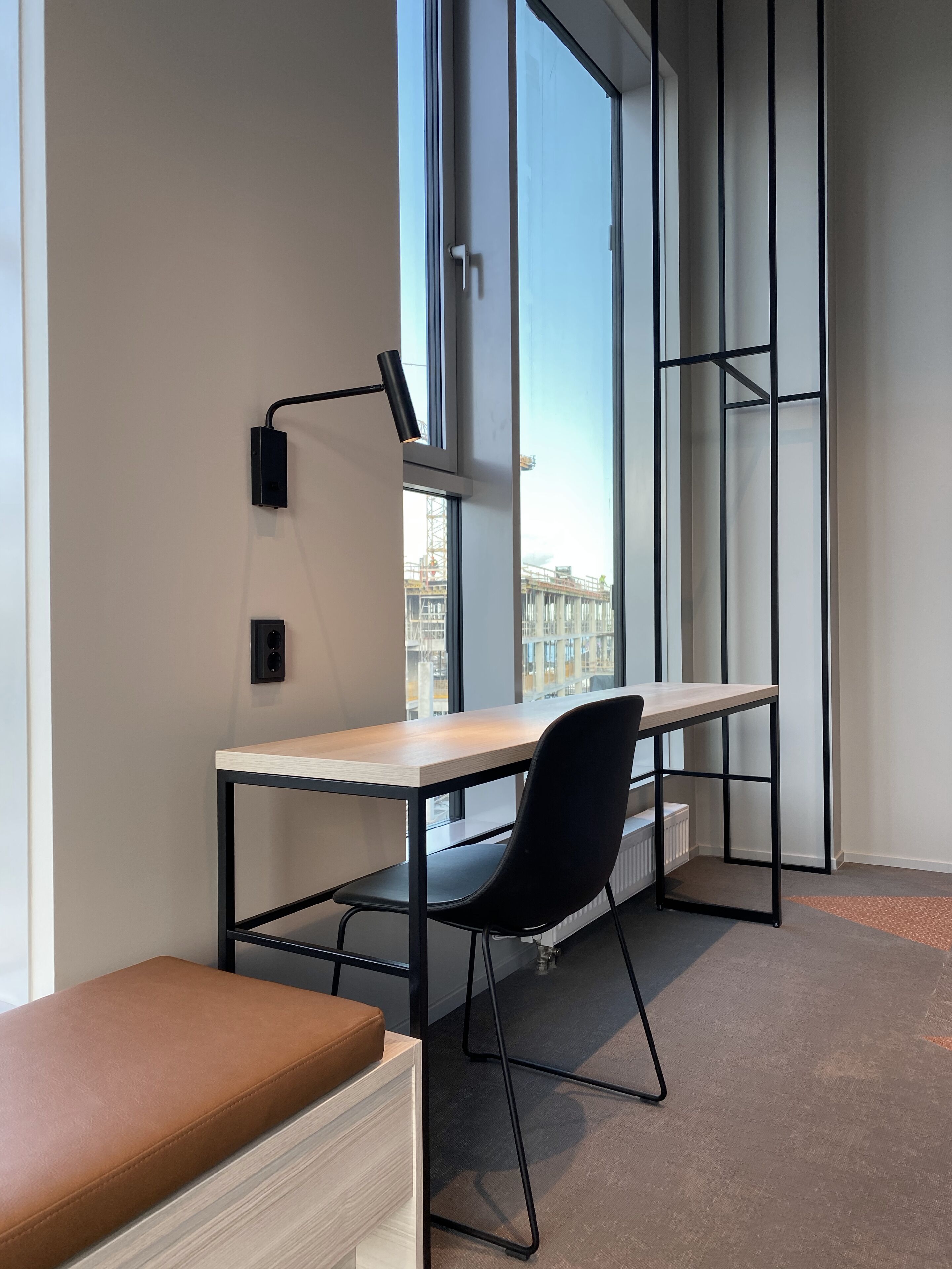 family room | 1 bedroom, individually decorated, individually furnished, desk