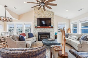 TV, fireplace, stereo, offices