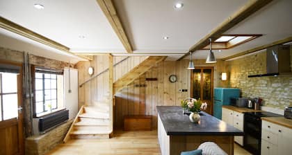 Dove House Cottage 1