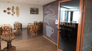 Restaurant - Hotel Le Pousse Pousse (Antananarivo)