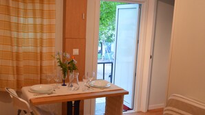 Bungalow Standard | 1 camera, postazione laptop, Wi-Fi gratuito, con stile personalizzato
