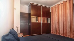 Unclassified image, 2 of 18, button - City & Sea Two Floor Flat with View Next to Metro (Elliniko-Argyroupoli)