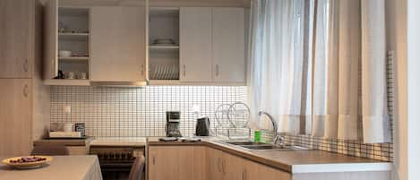 Appartement | Cuisine privée | Réfrigérateur, four, plaque de cuisson, cafetière/bouilloire