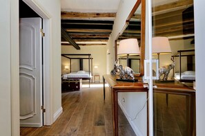 Habitación romántica con 1 cama matrimonial o 2 individuales (Le Lucciole) | Servicios de la habitación