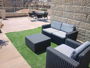 Apartment | Terrace/patio - MBD7 - Kikar Hamusica - 12 Mevoh Beit David - Jerusalem-Rent (Jerusalem)