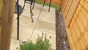 Studio | Terrace/patio - Auntie Bett's (Kingsbridge)