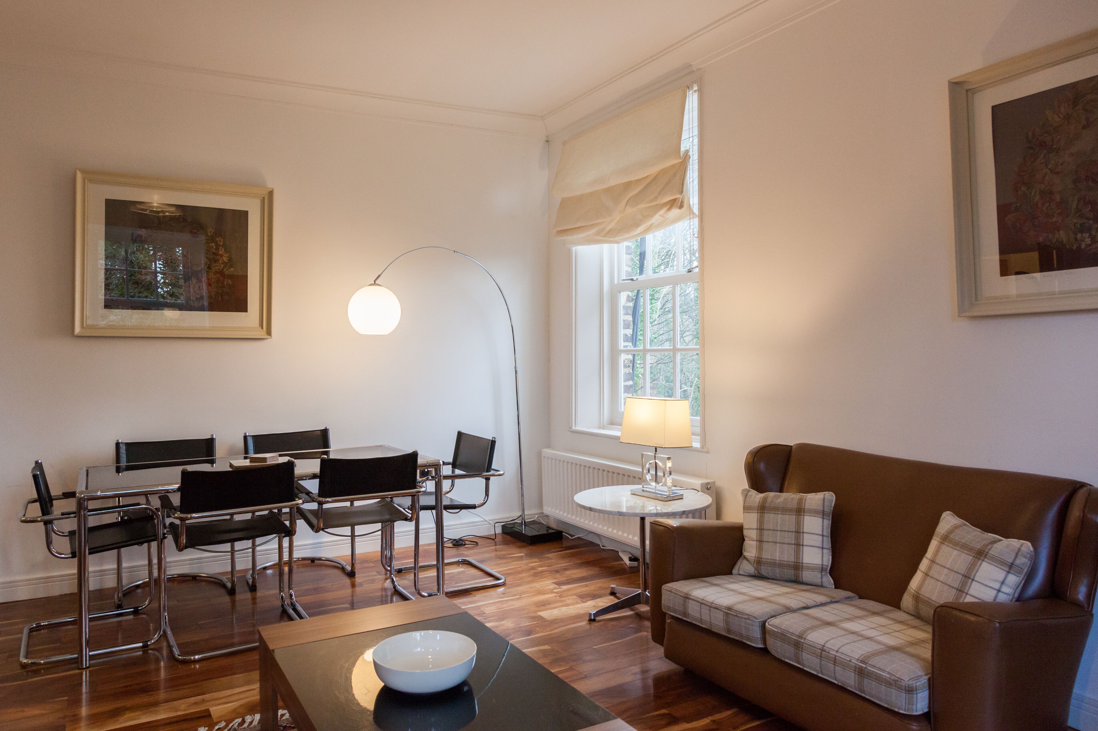 아파트 | 거실 공간 | 평면 TV