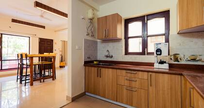 Serene 2 bed Apartment on City-side HillTop