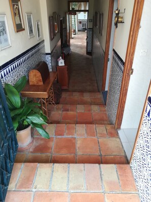 Staircase - Hostal Comercio (Carmona)