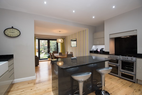 Maison, 3 chambres | Cuisine privée