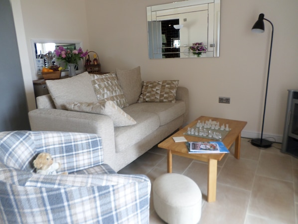 House, 1 Bedroom | Living area