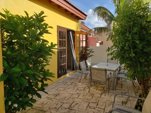 Uusi tyyli Cunucu-talo lähellä korkean tason hotelleja