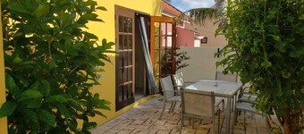 Uusi tyyli Cunucu-talo lähellä korkean tason hotelleja