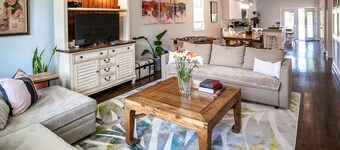 Spacious Home with 5000 Sq Ft Yard close to Downtown DC & Metro