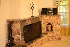 Fireplace - Cozy Family Home With Charming Outdoor Facilities (Aegina)