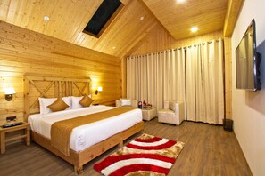 Kamar Royal | Minibar, brankas, kedap suara, dan setrika/meja setrika