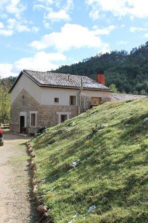 Ecotours - Albergue Tejadillos - Hostel (Cuenca)