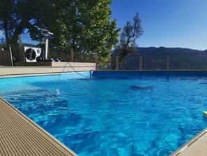 Outdoor pool - VILLA CASA CAPUCINE - RIO CALDO - GERES NATIONAL PARK (Rio Caldo)