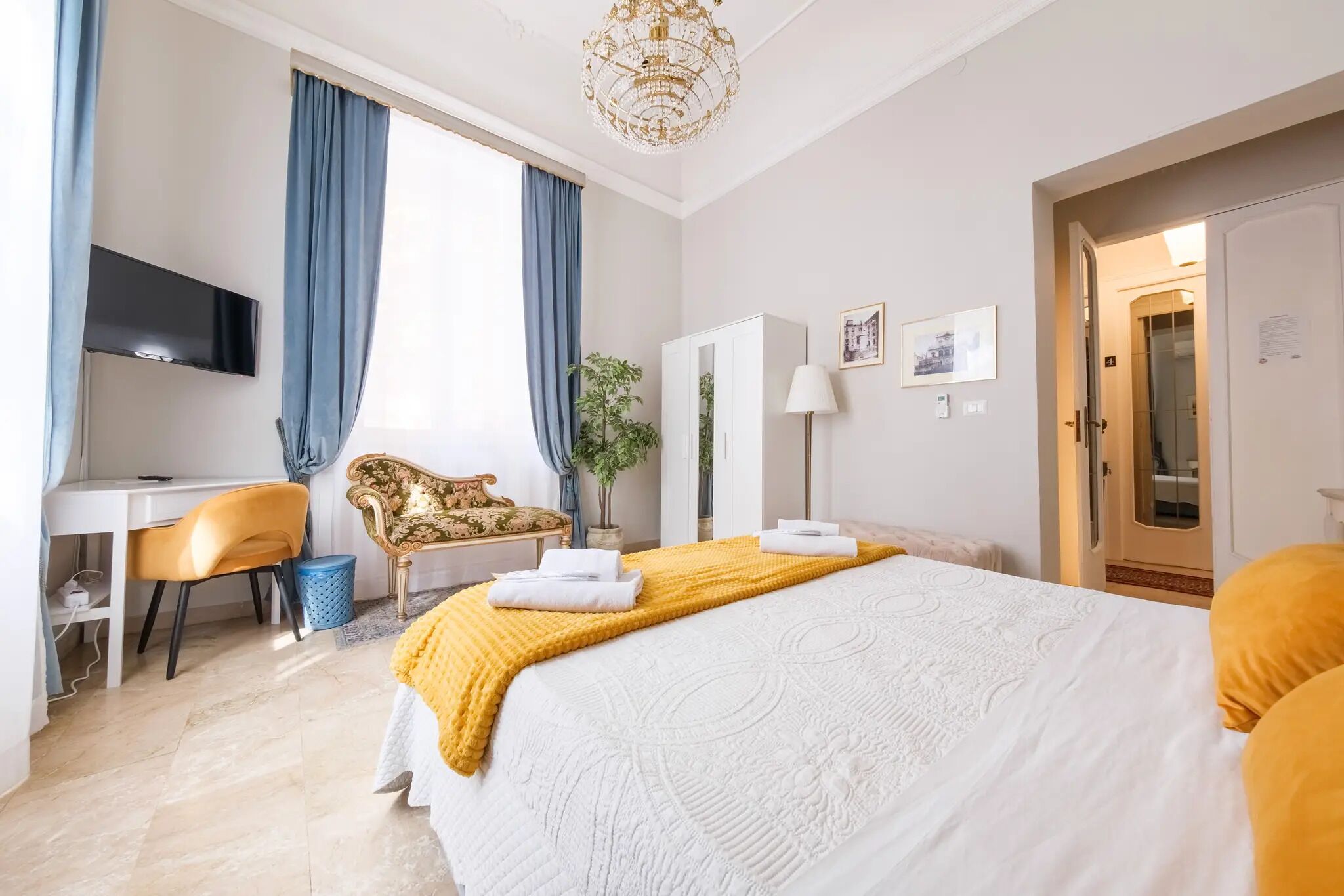 Rom – standard | Sengetøy av topp kvalitet, dundyner og memory foam-senger