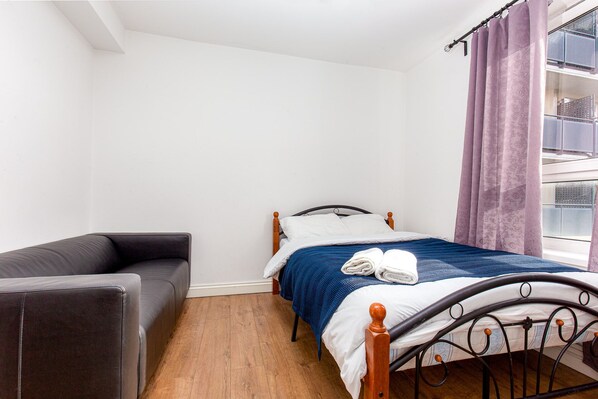 Apartment (1 Bedroom)