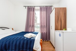 Apartment (1 Bedroom) | 1 Schlafzimmer, Bügeleisen/Bügelbrett, Bettwäsche
