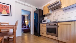 Căn hộ (1 Bedroom) | Bếp riêng