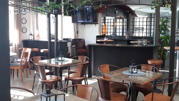 Baari (majoituspaikassa)