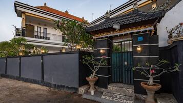住宿正面