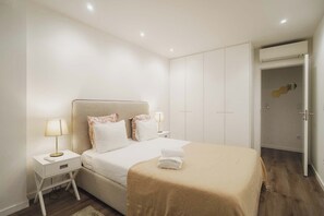 1 chambre, fer et planche à repasser, Wi-Fi, literie fournie