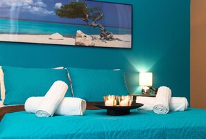 Villa, 3 habitaciones | 3 habitaciones, escritorio y tabla de planchar con plancha 