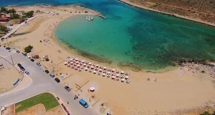 Gorgeous Villa with Garden - Stavros Beach