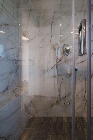 Villa, 2 Bedrooms | Bathroom shower
