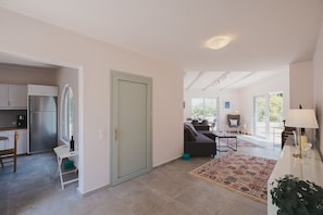 Villa, 2 Bedrooms | Living area | Flat-screen TV, fireplace